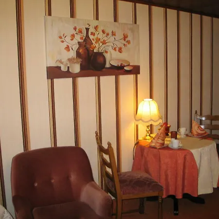 Kordula Straub Konukevi